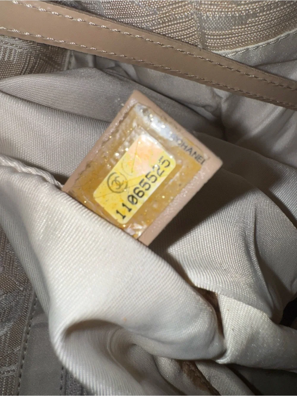 CHANEL authentic cream Patterned Tote with Leather Straps